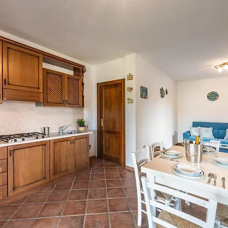 Isabel 2 Villasimius