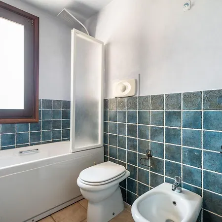 Isabel 2 * Villasimius