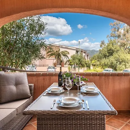 Isabel 2 * Villasimius